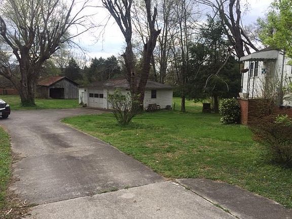 4th image of 3210 E Lamar Alex Pkwy