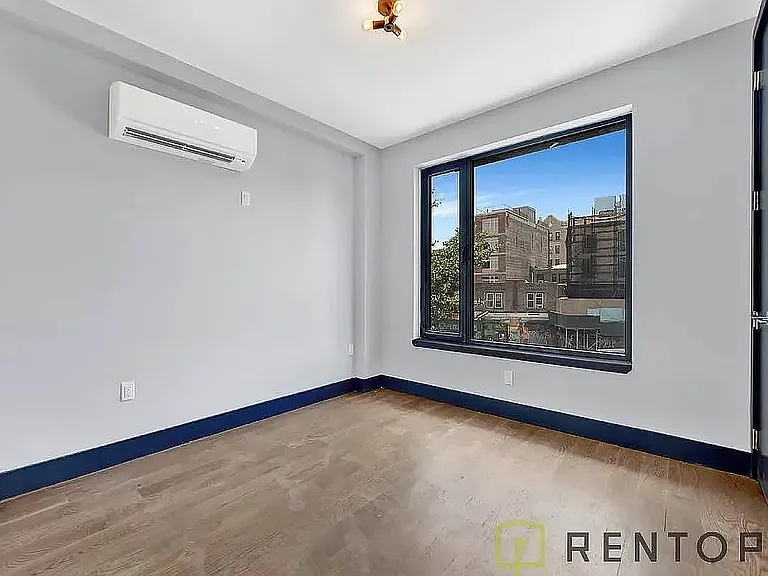 475 Grand St #3N — Photo 6
