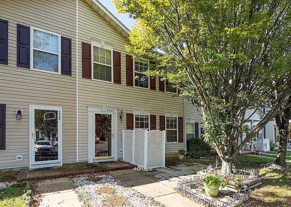 1st image of 9942 Matti Hill Ct
