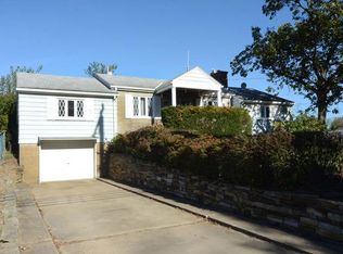 17 Jefferson Dr, Mc Kees Rocks, PA 15136