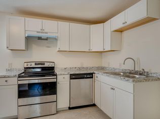 8111 Bonnafair Dr, Hermitage, TN 37076
