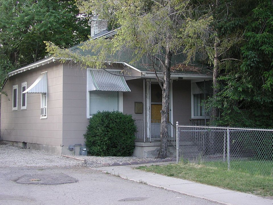 1st image of 440 E Van Ness Pl