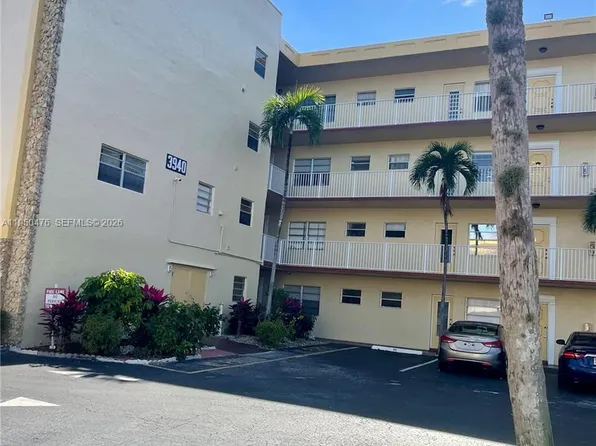 3940 NW 42nd Ave APT 319, Fort Lauderdale, FL 33319