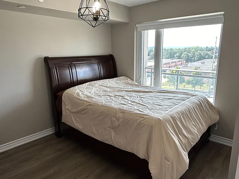 716 Main St E #512 — Photo 16