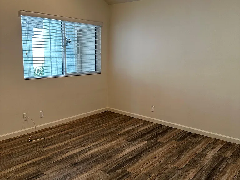 12472 Interior Cir — Photo 6