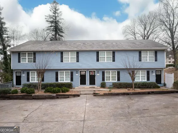 3073 Destin Cir, Snellville, GA 30078