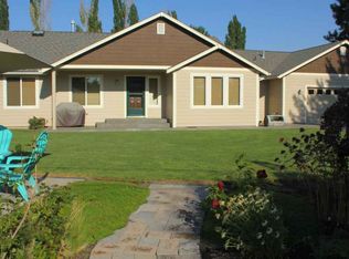 625 Pickens Rd, Yakima, WA 98908