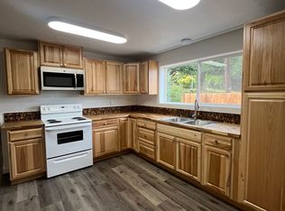 79916 Highway 99 UNIT 1, Cottage Grove, OR 97424