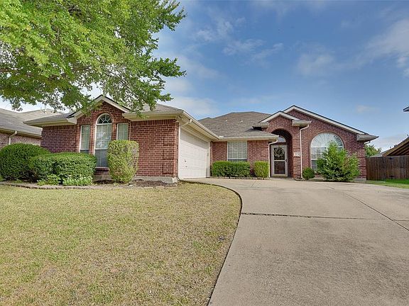 3rd image of 1619 Hightimber Ln