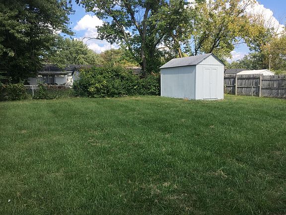 2nd image of 3252 Ainsworth Ct