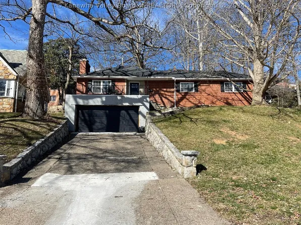 1107 Edgewood Dr, Charleston, WV 25302