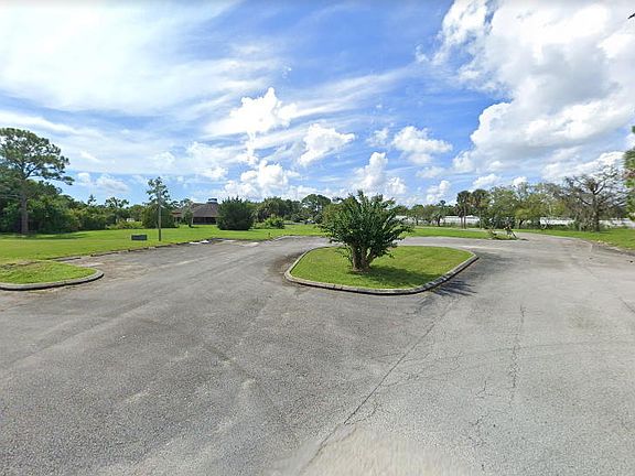 4th image of 101 Indigo Dr