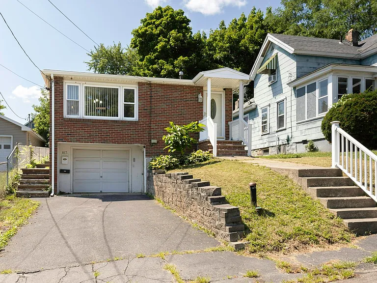 817 Winton St #1 — Photo 25