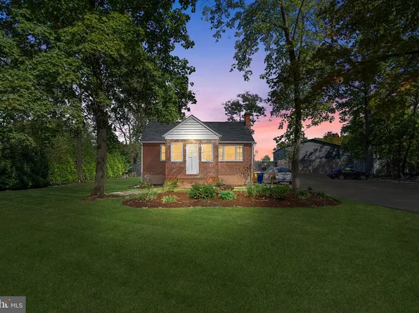 2012 Citrus Ave, Jessup, MD 20794
