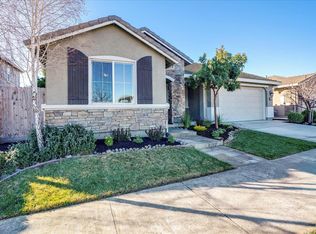 970 Pueblo St, Gilroy, CA 95020