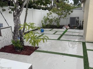 11747 NW 12th Street, Pembroke Pines, FL 33026