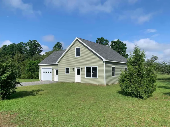 86 Jay Bird Lane, Highgate, VT 05459