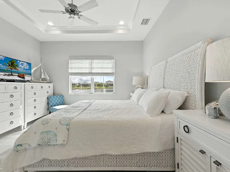 9020 Mayreau Way — Photo 10