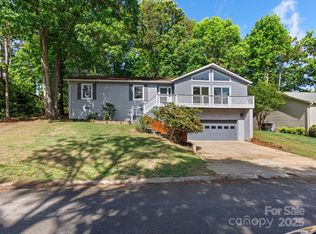 16049 Pago Pago Dr, Tega Cay, SC 29708