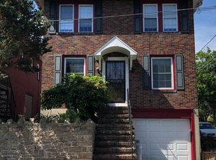 2 Fairview Ave, Schuylkill Haven, PA 17972