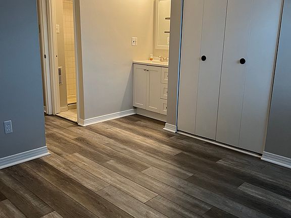 4th image of 601 Hazell Ln APT B