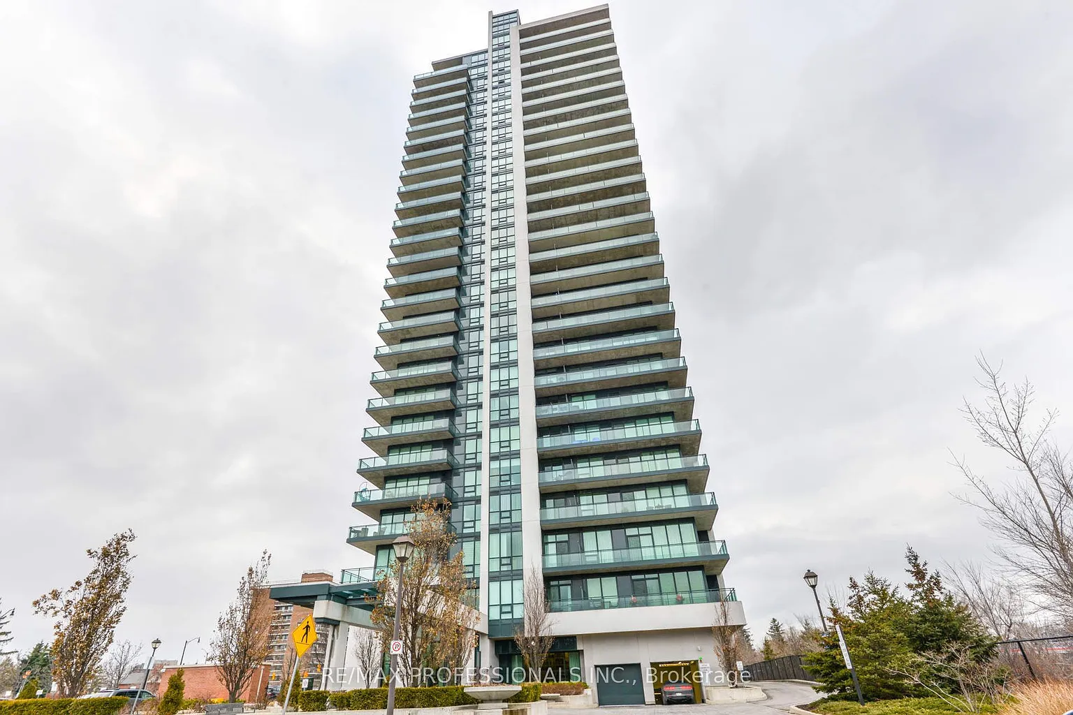 100 John St #2205 photo 1