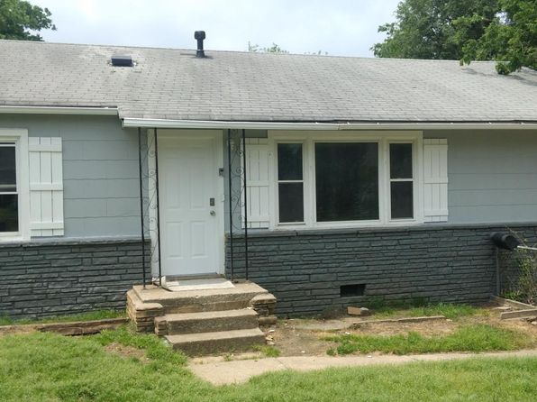 1204 N Knoxville Ave