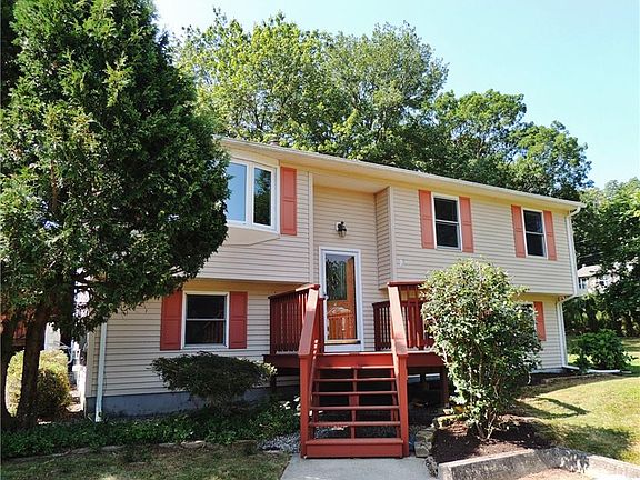 2nd image of 48 Sheltra Ave