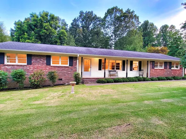 2892 County Road 107, Scottsboro, AL 35768