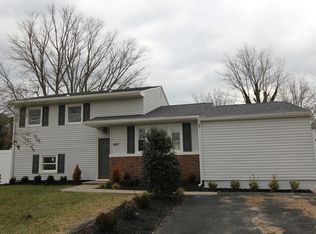 987 Cooper Dr, Toms River, NJ 08753