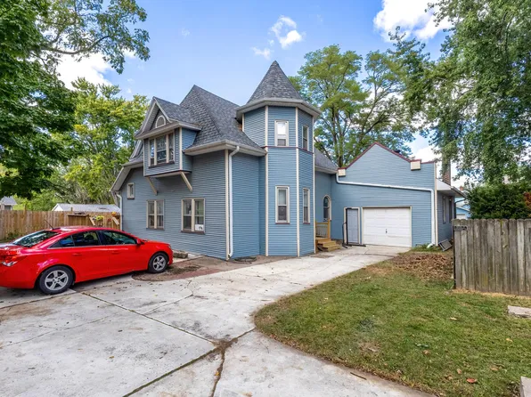 1224 E 11th St, Davenport, IA 52803