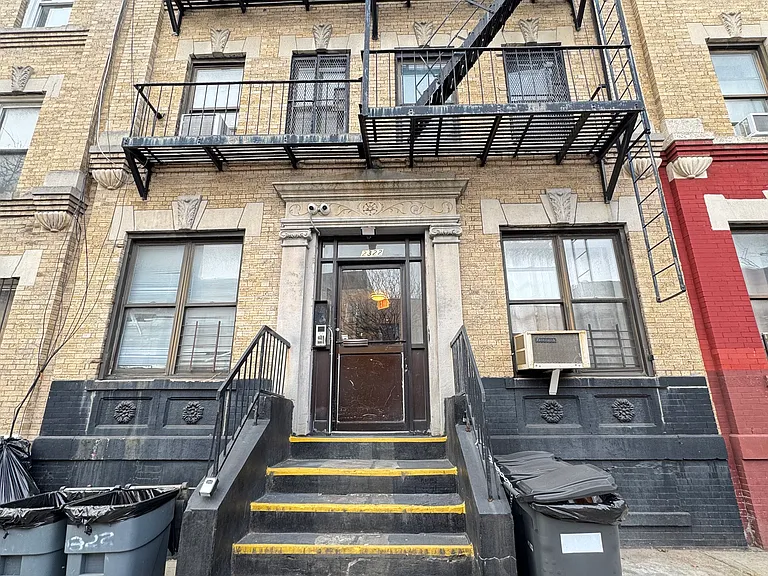 2322 Bedford Ave #3C — Photo 8
