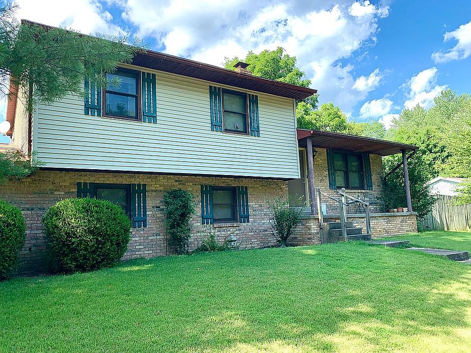 1st image of 5988 Westchester Dr