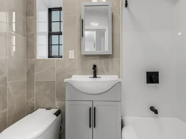 144-20 78th Road image 11 of 24