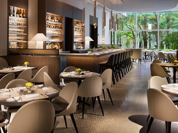 1 Central Park West image 17 of 19