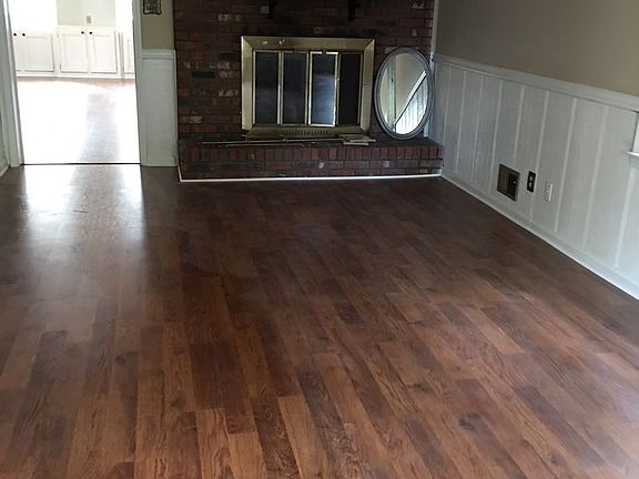 3rd image of 4660 Sugarloaf Pkwy