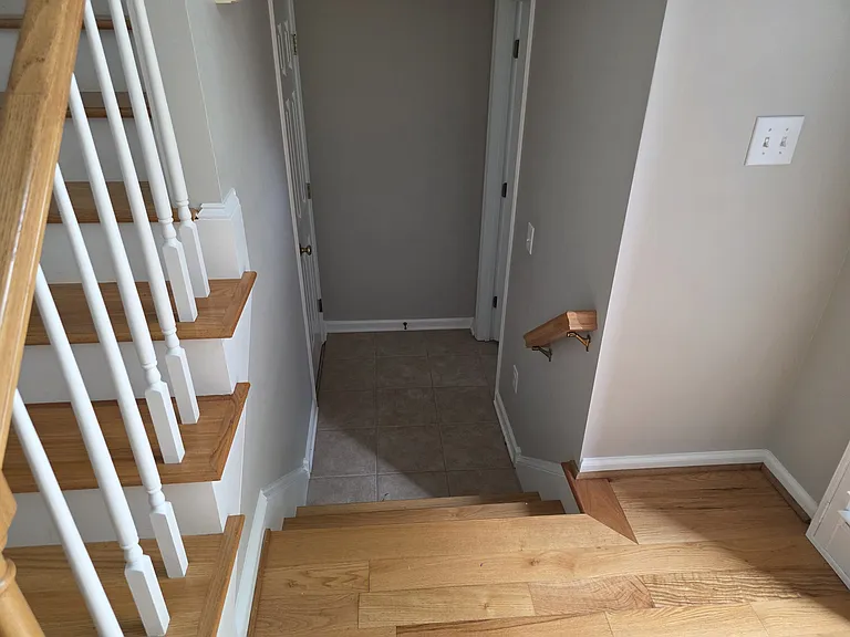 7504 Riverside Ct — Photo 25
