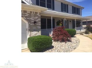 1015 Candela Ln, Grand Ledge, MI 48837