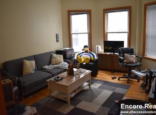 35-37 Hancock St #4, Somerville, MA 02144