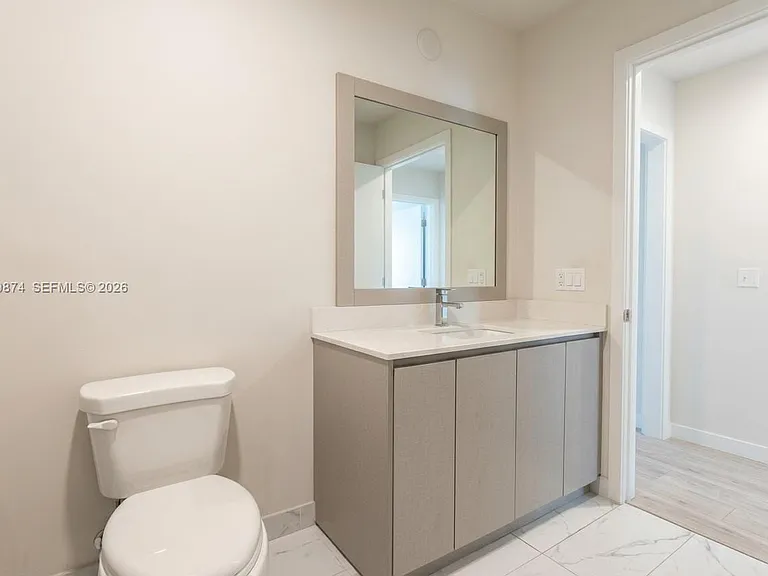 2535 NE 193rd St #3104 — Photo 11