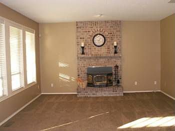 5th image of 805 Nicole Ct