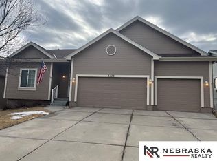 5108 N 159th Cir, Omaha, NE 68116
