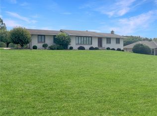 5008 Equity Dr, Washington, PA 15301