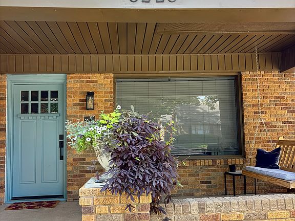 2nd image of 3228 Rogers Ave