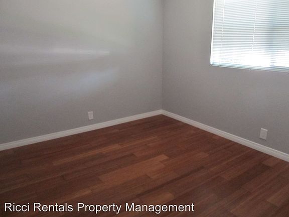 3rd image of 548 E Almond Ave APT A