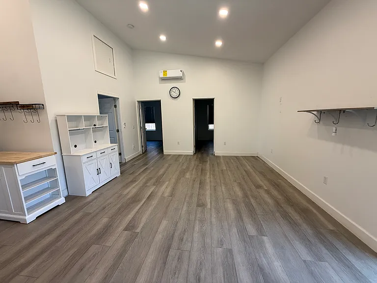 5827 Amaya Dr — Photo 16