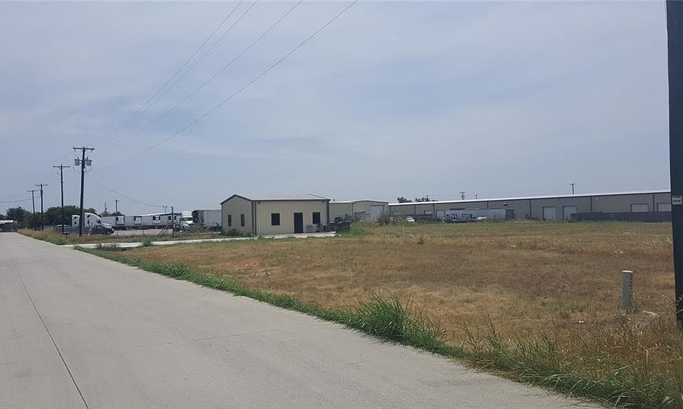 1st image of 111 Metrotex Dr
