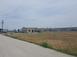 111 Metrotex Dr, Haslet, TX 76052
