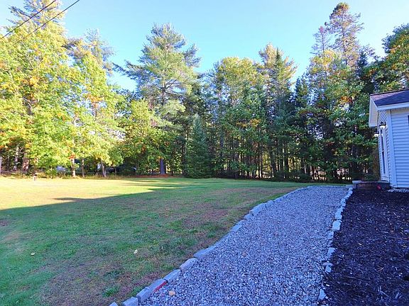 2nd image of 30 Pine Grove Avenue