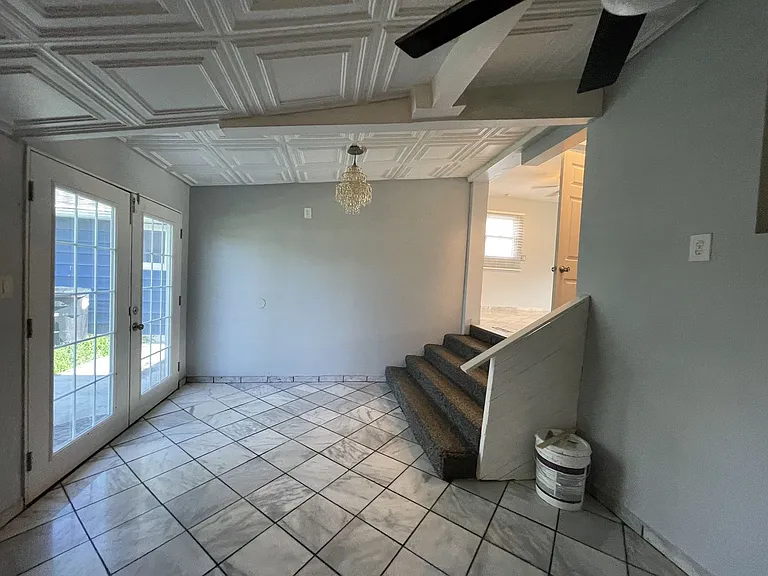 3618 S 120th St — Photo 5
